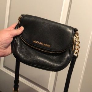 Super cute black Michael Kors cross body